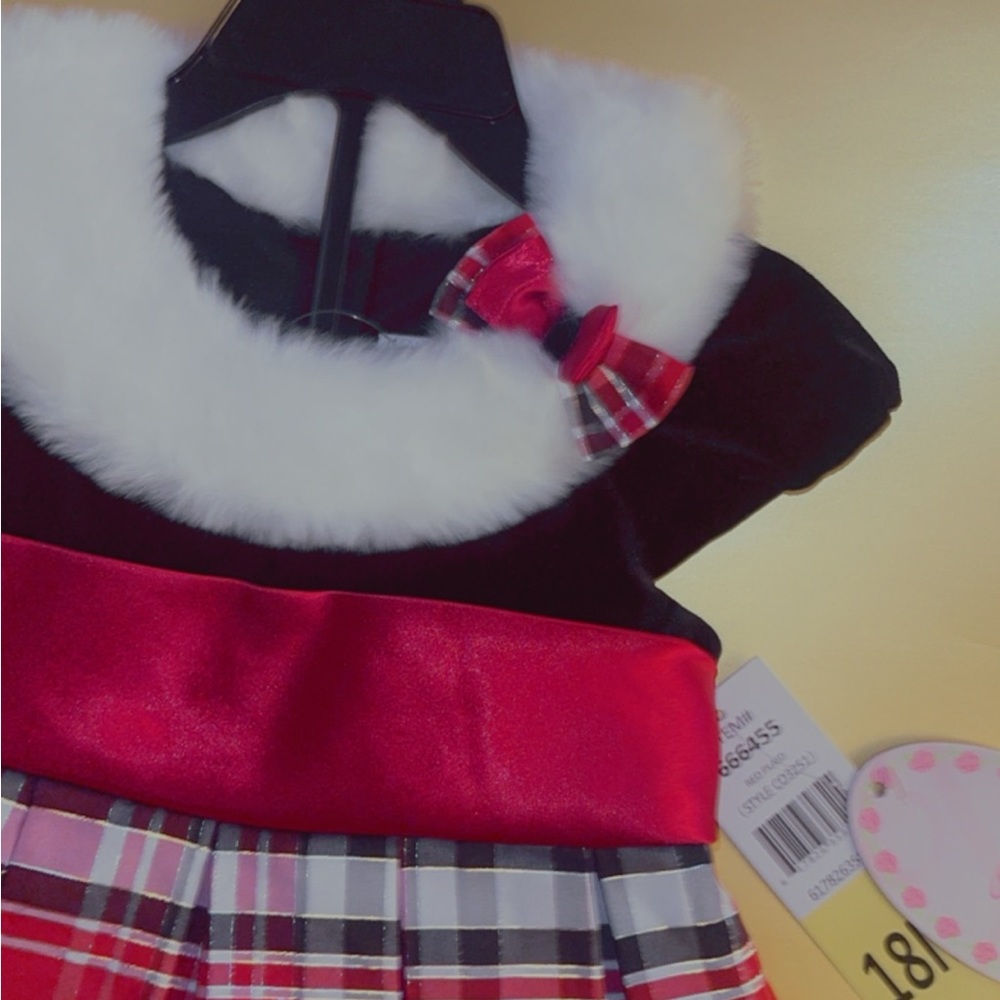 Christmas dress for baby girl 18 months in size never worn brand new with tags